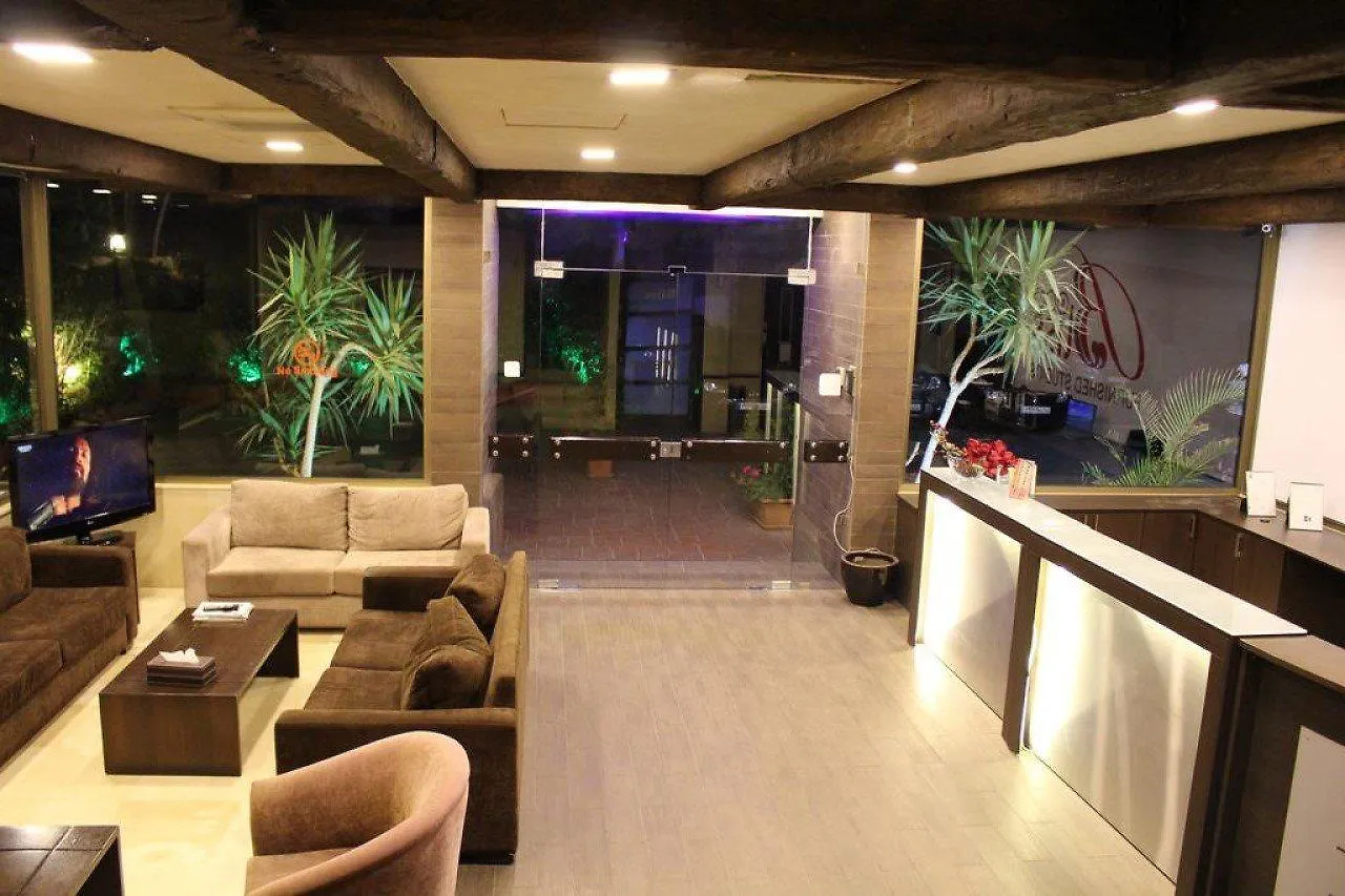 Bliss 3000 Furnished Studios 베이루트