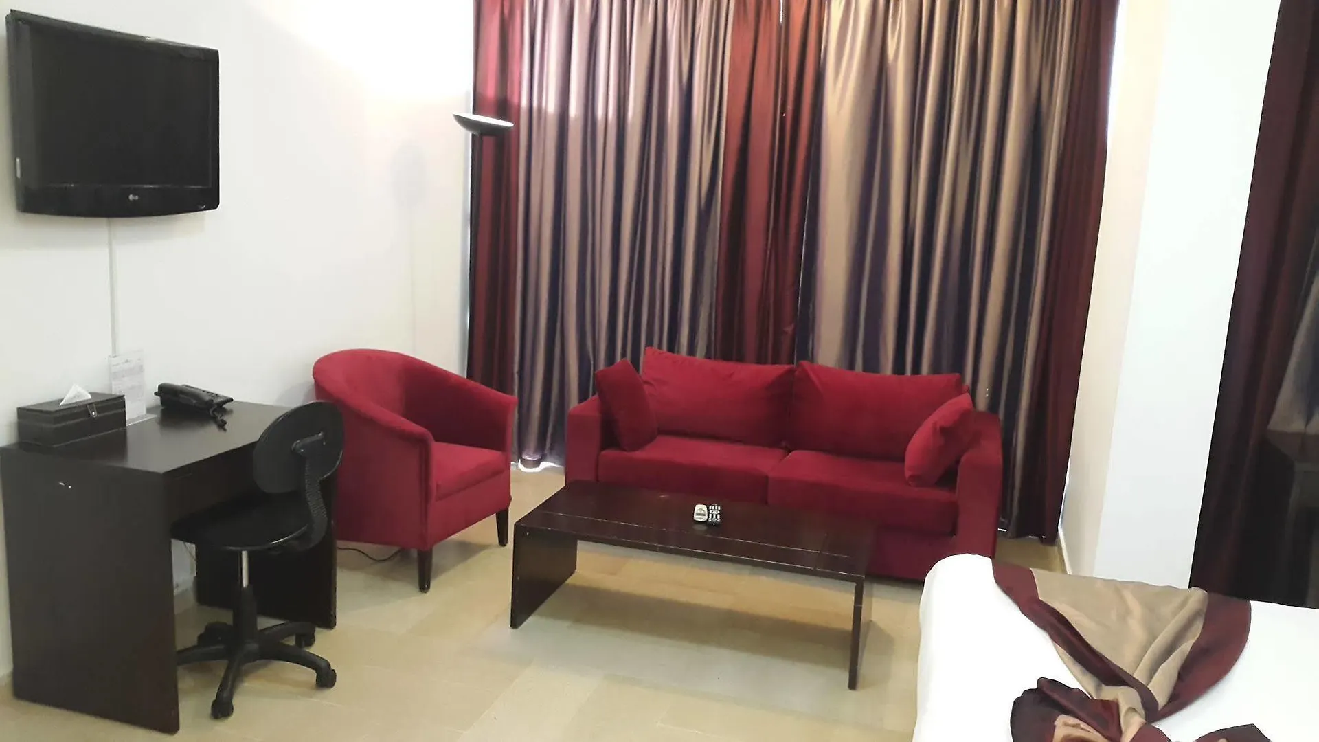 Bliss 3000 Furnished Studios 베이루트
